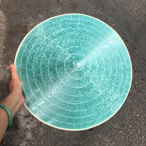 Nón lá LỤA đẹp - Nón lụa 2 lớp dày chắc chắn dùng che nắng/ chụp ảnh (có sẵn dây nón)