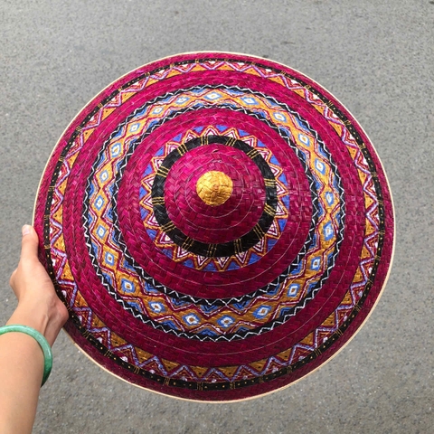 Nón lá cỏ bàng vẽ mẫu trống đồng - Nón cỏ chắc chắn (mẫu đẹp)