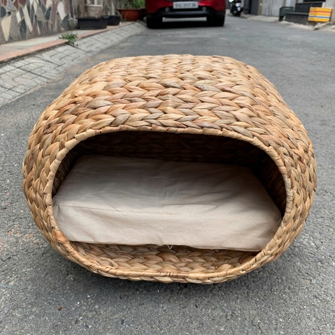 Ổ đệm cho thú cưng hình oval - Nhà thú cưng kèm lót bằng lục bình - Ổ mèo