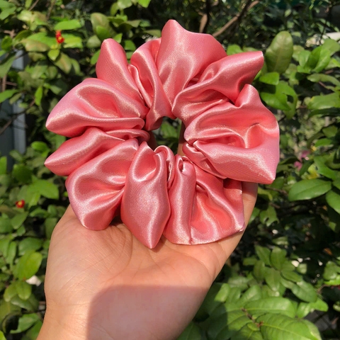 Dây Cột Tóc Scrunchie Handmade -Lụa Bóng Xinh Xắn Siêu Co Giãn