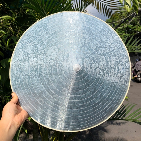 (16 vòng - 42cm )Nón lá LỤA đẹp - Nón lụa 2 lớp dày chắc chắn dùng che nắng/ chụp ảnh (có sẵn dây nón)