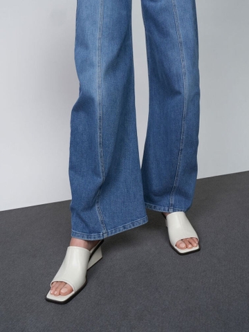 Dép Cao Gót Chính Hãng -  Charles & Keith Square Toe Wedge Mules Chalk - 80580121-C