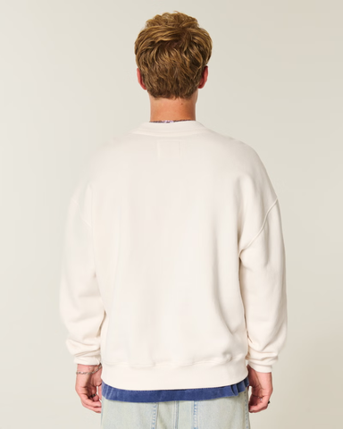 Áo Sweater Chính Hãng - Hollister Men's Boxy University of Nebraska Cornhuskers Graphic Crew Sweatshirt 