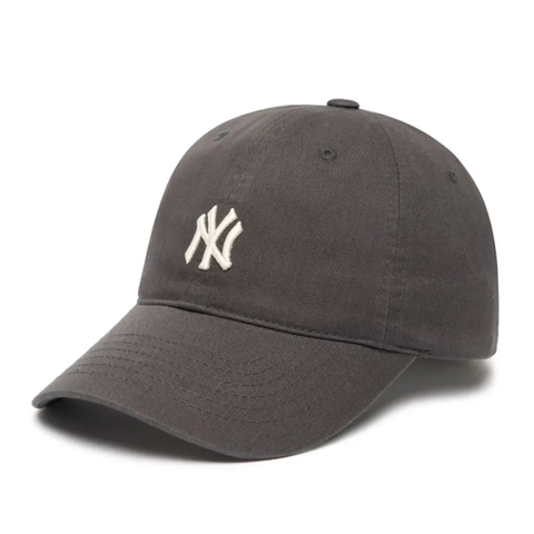 Phụ Kiện Chính Hãng - Mũ MLBRookie Unstructured Ball Cap New York Yankees 