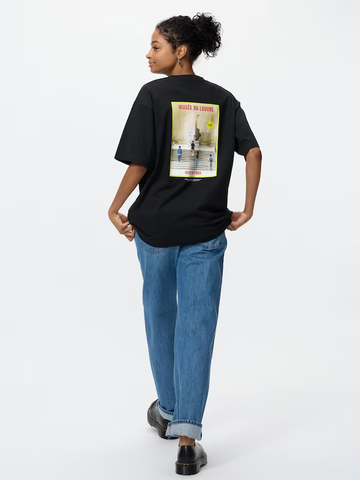 Áo Tshirts Chính Hãng - Uniqlo UT Louvre x Martin Parr T-Shirt 