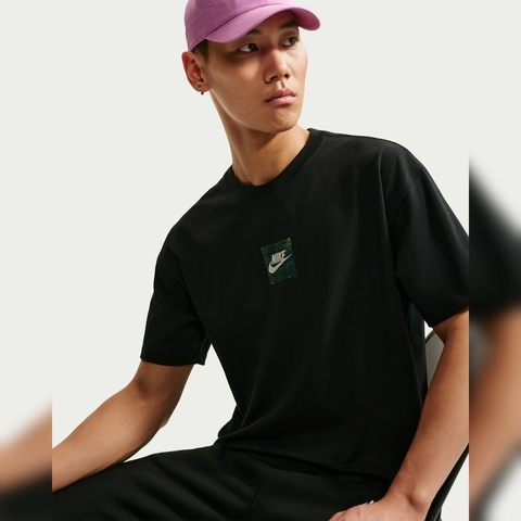 Áo TShirts Chính Hãng - Nike Men's AS U NSW TEE LSE CELEBRATE FUT Short-Sleeve T-Shirt 
