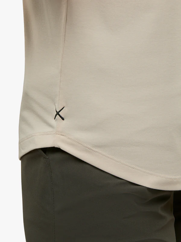 Áo TShirts Chính Hãng - CUTS AO Curve-Hem Tee 
