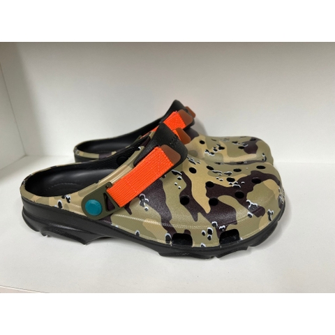 Dép Chính Hãng - Sục Crocs Camo Quai Cam Đen - SCR- 01