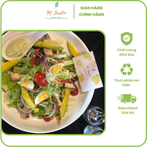 Salad ức gà nướng lá thơm