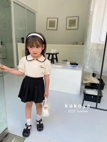 Chân váy xếp ly đen Kokoya