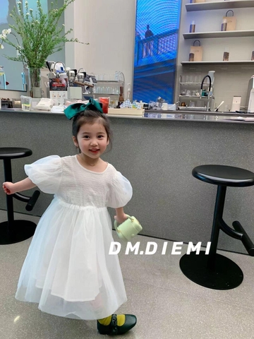 Váy đũi ren trắng DIEMI