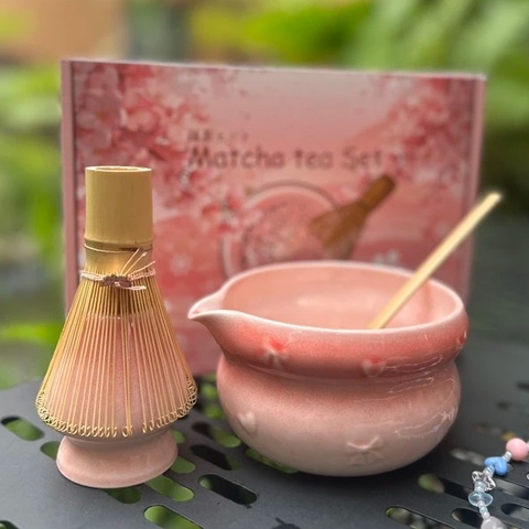 Bộ dụng cụ đánh matcha 4 chi tiết - Màu hồng