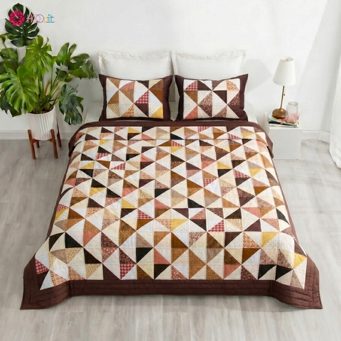 Chăn Quilt Tam Giác Nét Mộc