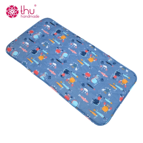 Thảm học sinh , họa tiết trơn