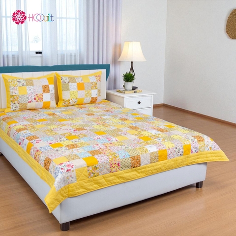 Chăn Quilt Vuông Vàng