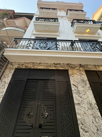 Bán nhà phố Vũ Xuân Thiều, Sài Đồng, 4 tầng, DT 50m2, MT 3.3m, 4PN, SĐCC, 2024