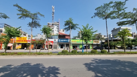 Bán nhà mặt phố Cổ Linh, Thạch Bàn, DT 130m2, MT 5m, lô góc, tiện kinh doanh, 2024