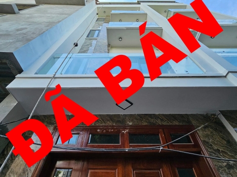 Bán nhà Ngõ 206 Cổ Linh, gần Aeon Mall, nhà 5 tầng, DT 33m2, MT 3.5m, 3PN, ĐÃ BÁN