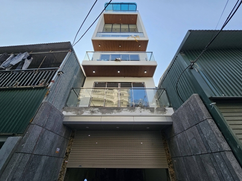 Bán nhà mặt ngõ Bát Khối, Cự Khối, 7 tầng, DT 72m2, MT 4.5m, 4PN, tiện kinh doanh, VP