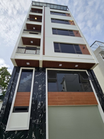 Bán nhà phố Xuân Đỗ, gần Hồ Cự Khối mới, 7 tầng, DT 45m2, MT 7.5m, có thang máy, gara ô tô