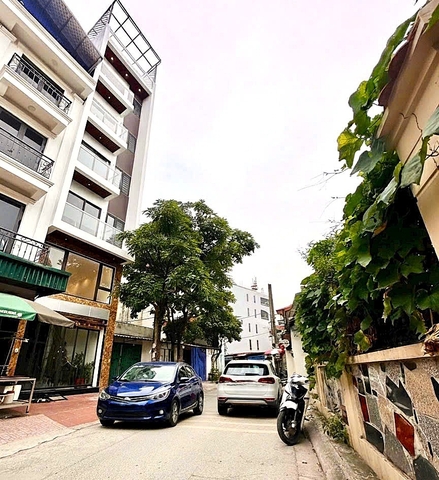 Bán nhà mặt ngõ phố Ngọc Trì, Thạch Bàn, 7 tầng, DT 58m2, MT 4.2m, tiện kinh doanh