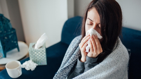 Cảnh báo sức khỏe khi giao mùa: Đối tượng dễ mắc bệnh và cách phòng tránh hiệu quả