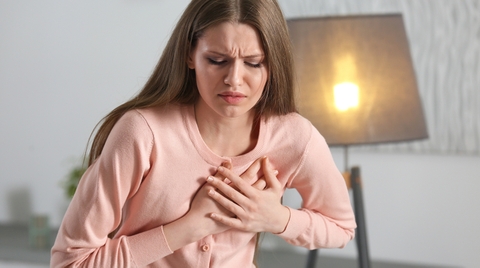 Thiếu máu cơ tim và nhồi máu cơ tim: Dấu hiệu cảnh báo sớm và giải pháp bảo vệ trái tim