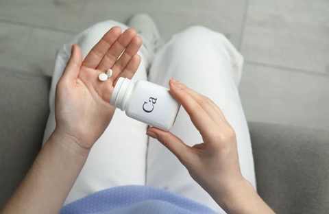 Giải pháp bổ sung Canxi hiệu quả từ Tảo biển đỏ – Duy trì xương chắc khỏe, hỗ trợ phát triển chiều cao và ngăn ngừa loãng xương