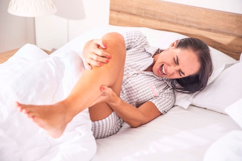 Bí quyết hết chuột rút nhanh chóng: Hiểu đúng nguyên nhân, xử lý chuẩn, ngừa tái phát