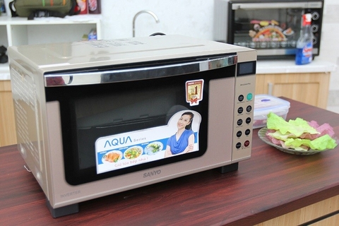 Lò vi sóng Sanyo G3564