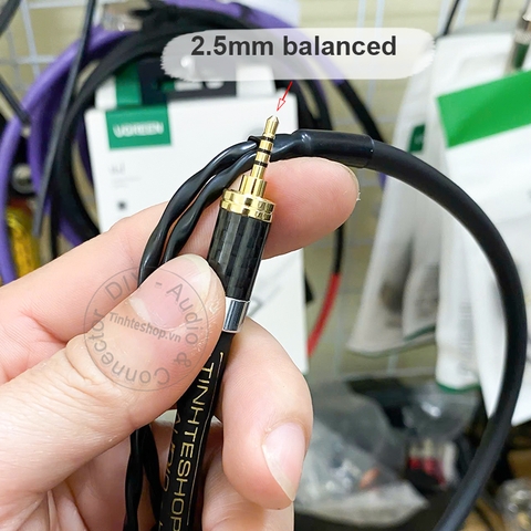 Dây balanced 2.5mm sang 2 cổng hoa sen chuyển âm thanh từ DAC AMP sang Âm ly Loa