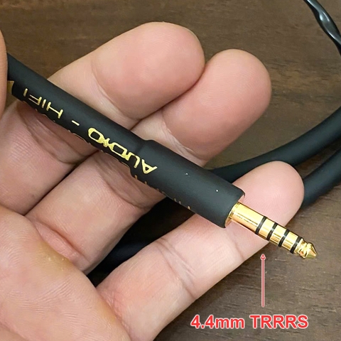 Dây 4.4 balanced sang 2 đầu bông sen cái chuyển âm thanh từ DAC AMP sang Loa Âm ly