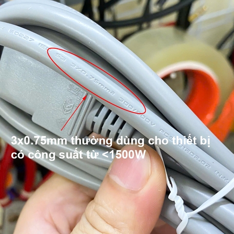 Dây nguồn EU IEC 60320 C13 màu trắng 3x0.75mm 1.8 mét - C13 power cord