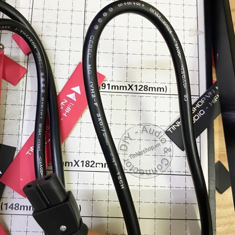 Dây nguồn số 8 DIY 0.5 đến 5 mét - IEC320 to C7 power cable