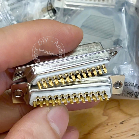 Giắc cắm 25 chân cái hàn kèm vỏ ốp - DB25 female connector