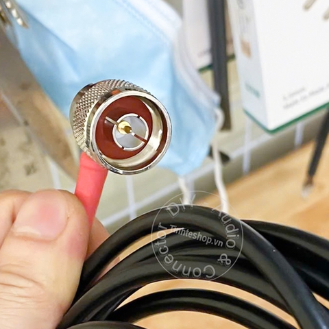 Dây anten TNC cái sang N đực vuông góc - RP-TNC to N connector