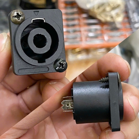 Đế gắn jack loa speakon 4 pin kèm ốc - Female speaker socket for mounting into cabinet or equipment housing.