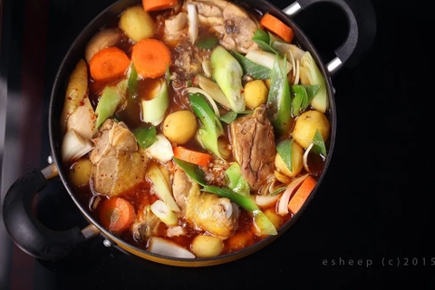 CÁCH LÀM GÀ OM CỦ CỦA HÀN QUỐC