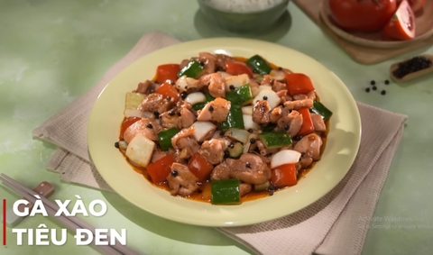 GÀ XÀO TIÊU ĐEN