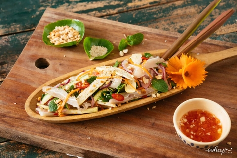 CÁCH LÀM GỎI NIỄNG TAI HEO CHUA NGỌT LẠ MIỆNG