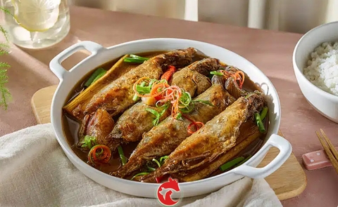 CÁ NỤC KHO MÍA