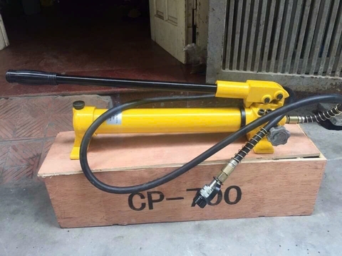 Bơm Tay Thủy Lực CP700