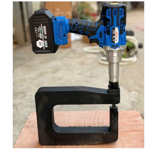 Máy đột xà gồ dùng pin CK-CH200