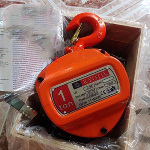 Pa lăng xích kéo tay Kyoto 1 Tấn 4M