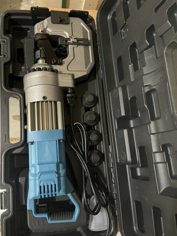 Máy Đột Lỗ Thủy Lực Cầm Tay CPM-25