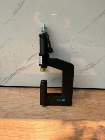 Đầu đột lỗ thủy lực CXG-100