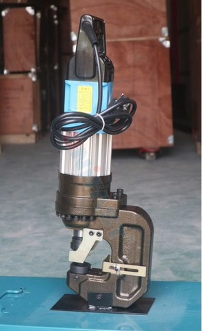 Máy đột lỗ thủy lực cầm tay MHP-25