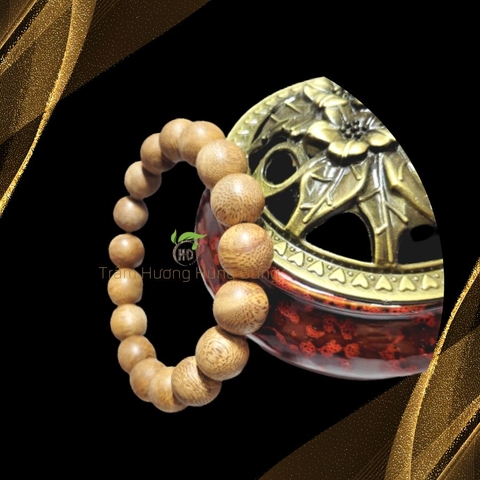 VÒNG TAY TRẦM HƯƠNG TỰ NHIÊN 16MM