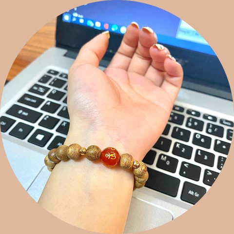 VÒNG TRẦM HƯƠNG TỰ NHIÊN NỮ 8MM MIX HẠT PHONG THỦY