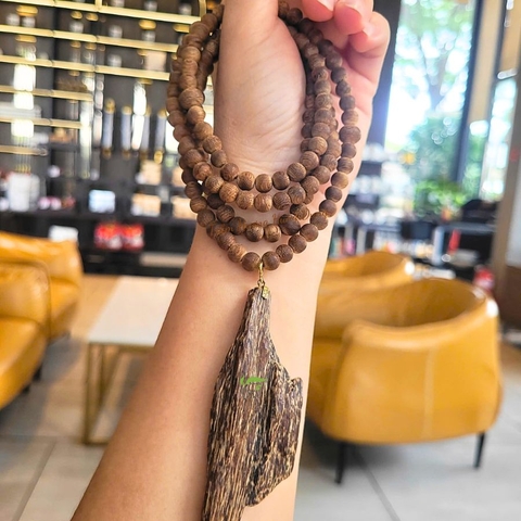 DÂY CHUYỀN TRẦM HƯƠNG HẠT 8LY